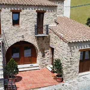 La Corte Dei Baroni Italia
